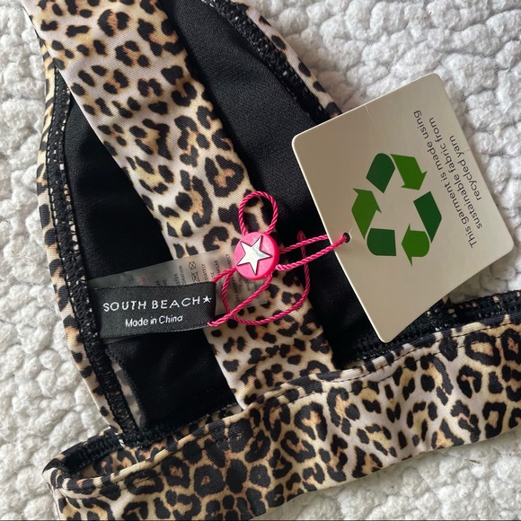 ✨ 3 for$20 ASOS South Beach Leopard Bikini Top NWT - Picture 3 of 6